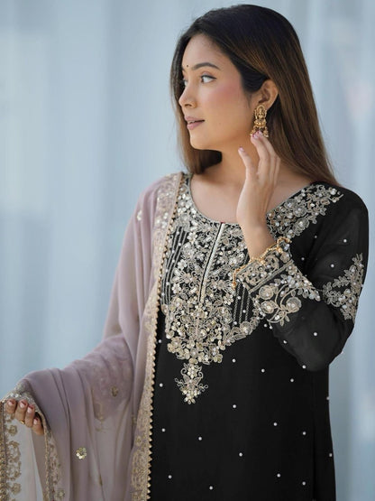 Dhiyona KL Women Ethnic Motifs Embroidered Regular Sequinned Kurta with Sharara & With Dupatta