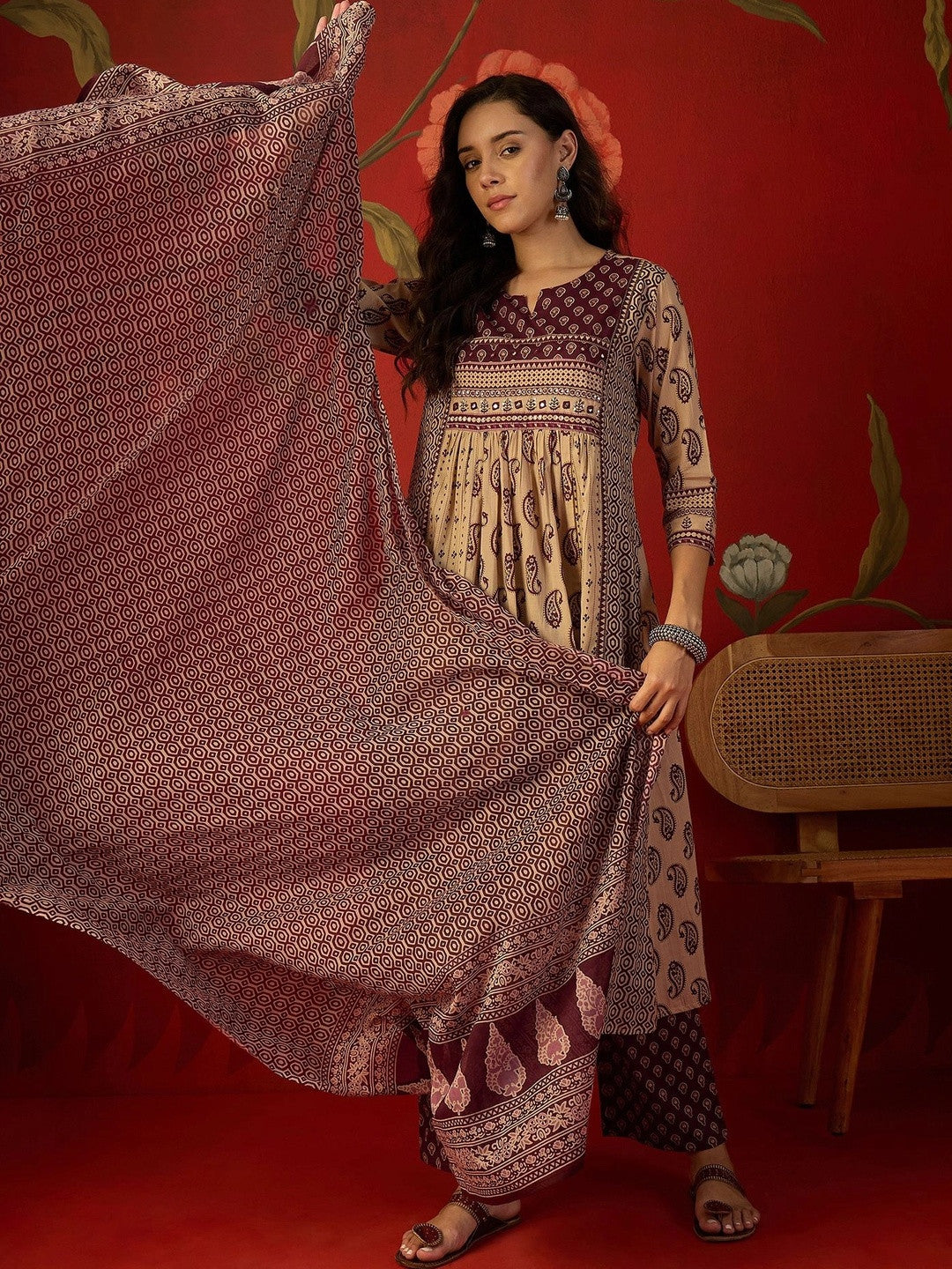Women Paisley Printed Empire Pure Cotton Kurta with Trousers & With Dupatta