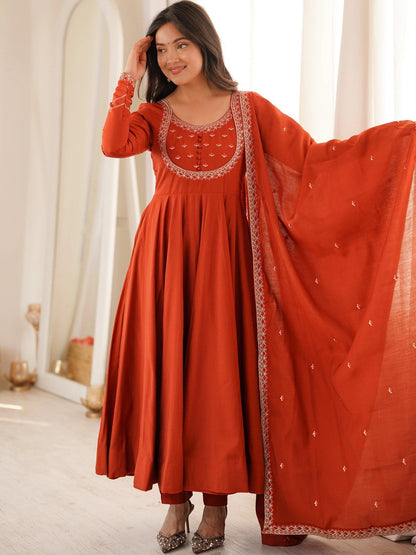 Women Ethnic Motifs Embroidered Empire Thread Work Chanderi Silk Kurta with Trousers & With Dupatta