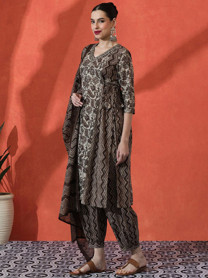 Floral Embroidered Straight Pure Cotton Kurta With Trousers & Dupatta
