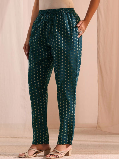 Women Floral Printed Regular Kurta with Trousers & With Dupatta