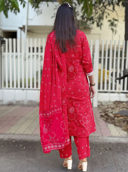 Dhiyona KL Ethnic Motifs Printed Square Neck A-line Kurta With Trousers & Dupatta