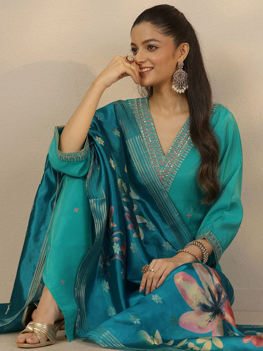 Women Floral Embroidered Regular Thread Work Kurta with Trousers & Dupatta