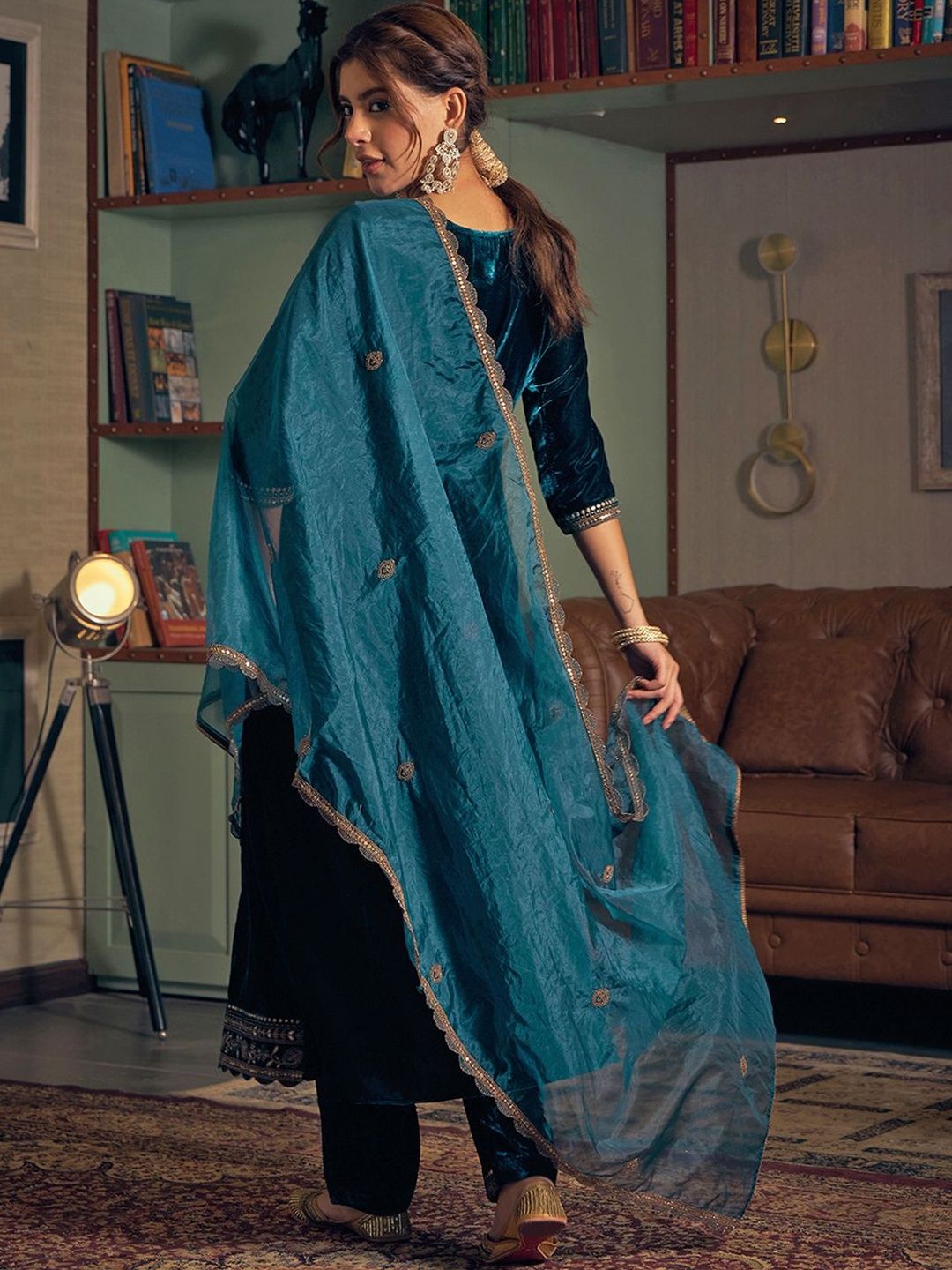 Dhiyona CH Women Ethnic Motifs Embroidered Regular Velvet Kurta with Trousers & With Dupatta