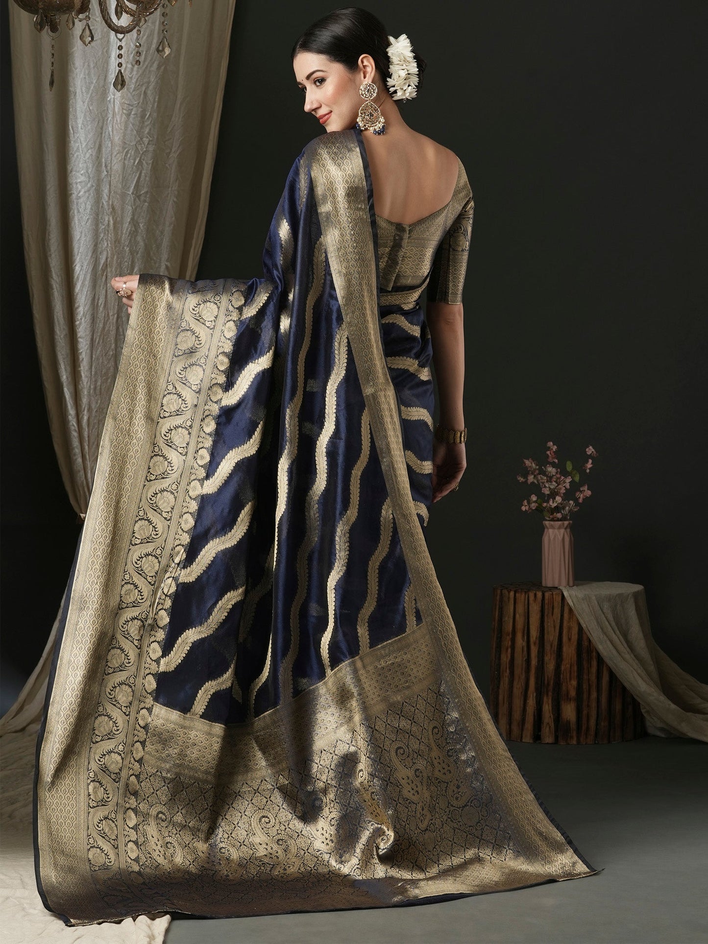 Women's Organza Navy Blue Woven Design Designer Saree With Blouse Piece