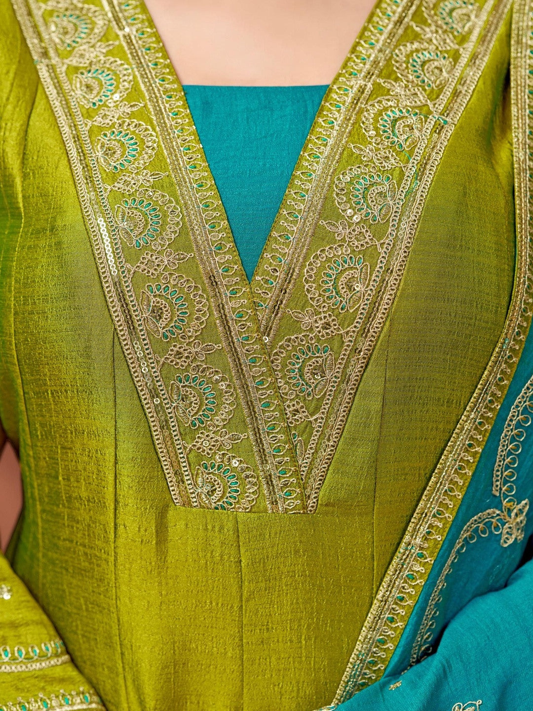 Embroidered V-Neck Kurta & Trousers With Dupatta