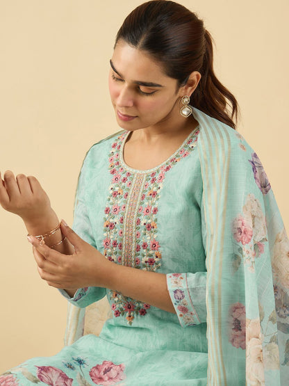 Women Floral Printed Regular Thread Work Linen Kurta with Trousers & With Dupatta