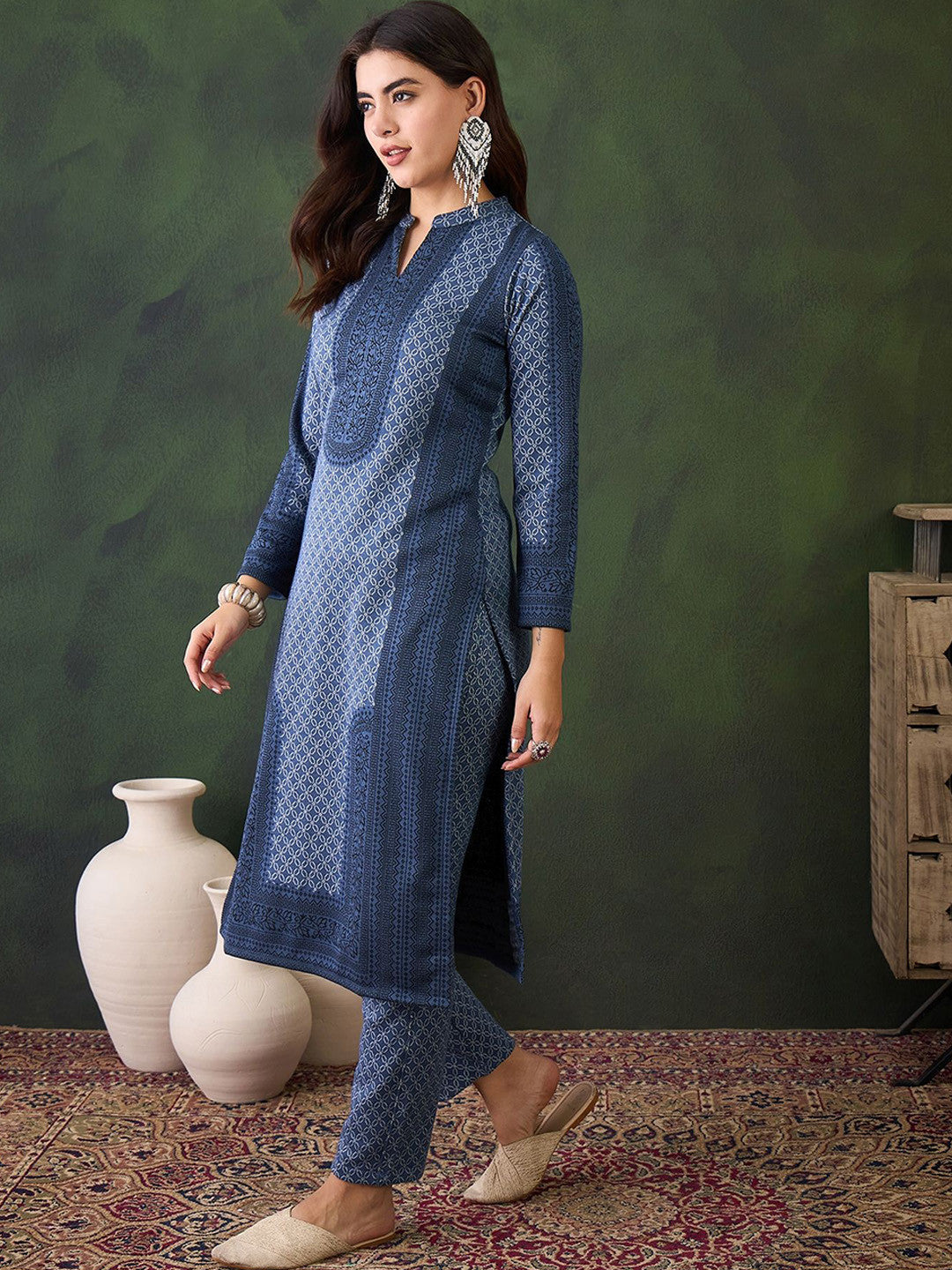 Ethnic Motifs Woven Design Mandarin Collar Straight Kurta With Trouser