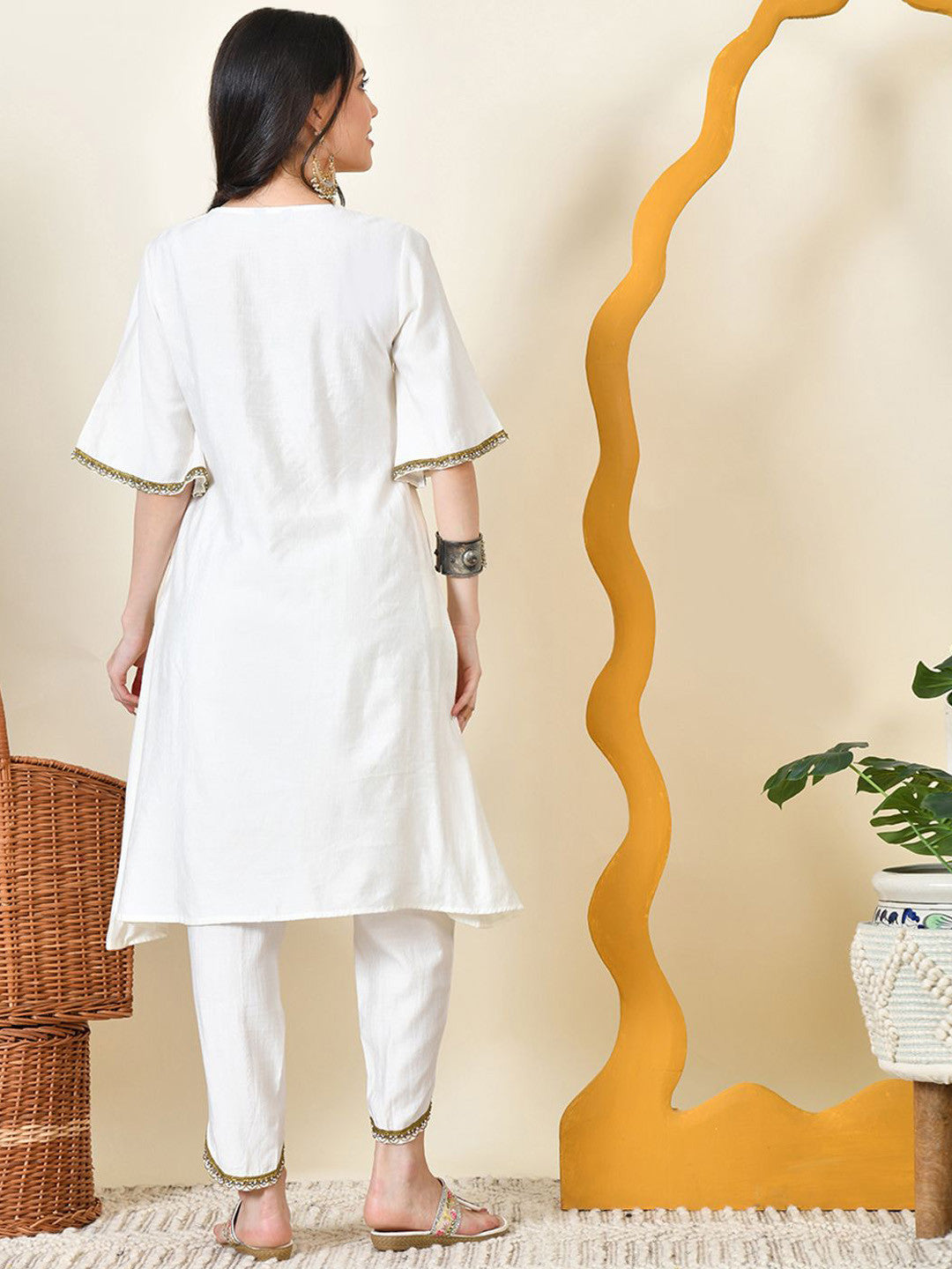 Women Floral Beads & Stones Fusion Kurta With Dhoti Pants