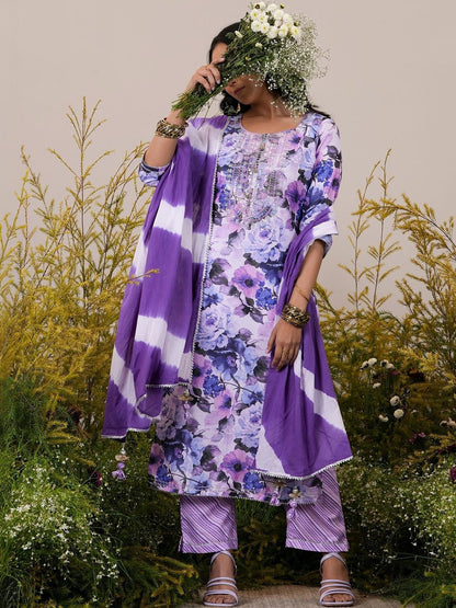 Women Floral Printed Regular Thread Work Kurta with Trousers & With Dupatta