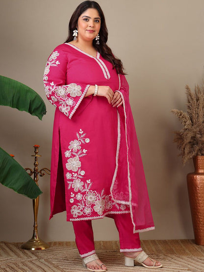 Dhiyona IN Women Plus Size Floral Embroidered Thread Work Kurta with Trousers & Dupatta
