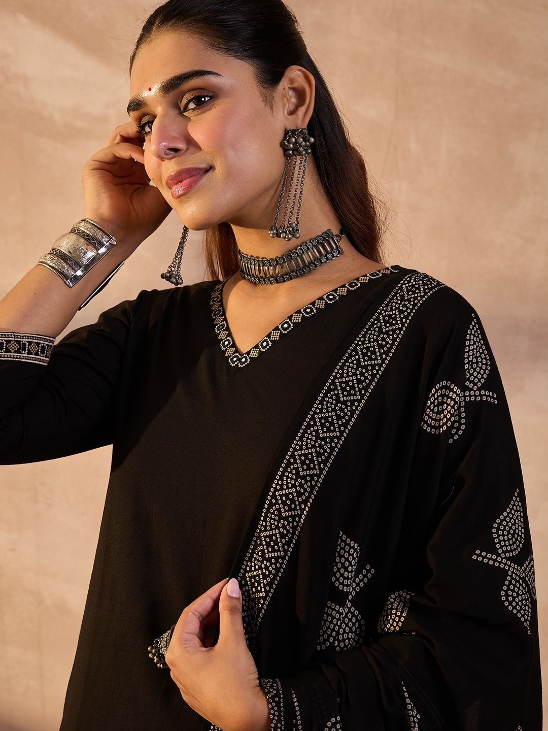 Women Solid Cotton Kurta with Trousers & Dupatta