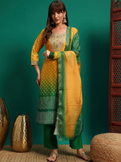 Women Bandhani Dyed Regular Thread Work Kurta with Trousers & With Dupatta
