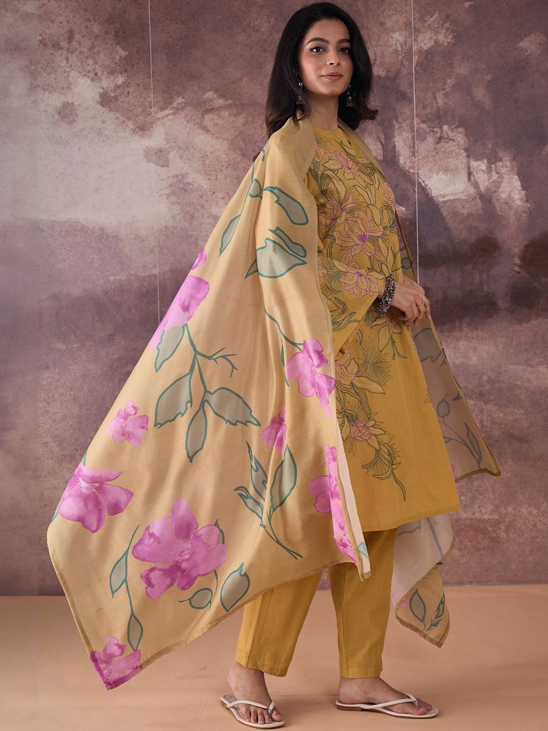 Dhiyona IE Floral Embroidered Mandarin Collar Pure Cotton Kurta & Trousers With Dupatta