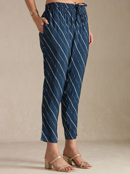 Dhiyona SO Women's Women Leheriya Printed Zardozi Kurta with Trousers & With Dupatta
