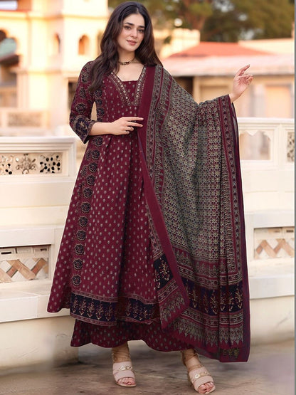 Dhiyona KL Women Ethnic Motifs Printed Regular Kurta with Palazzos & With Dupatta