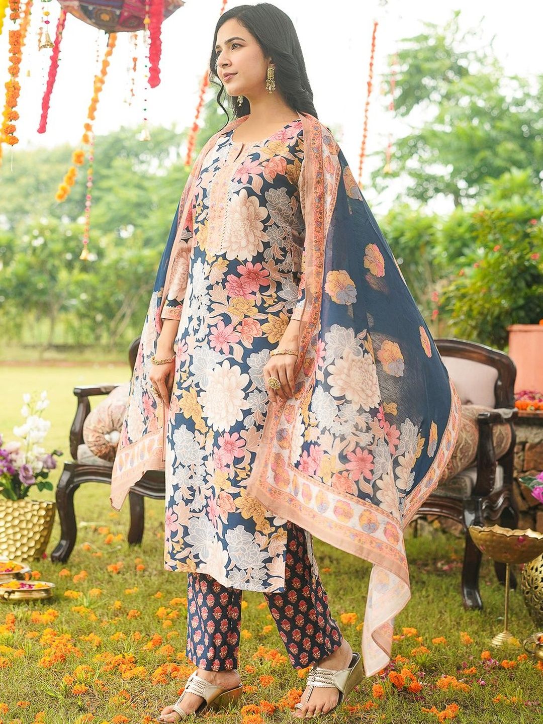 Dhiyona KL Floral Printed Notch Neck Straight Kurta with Trouser & Dupatta