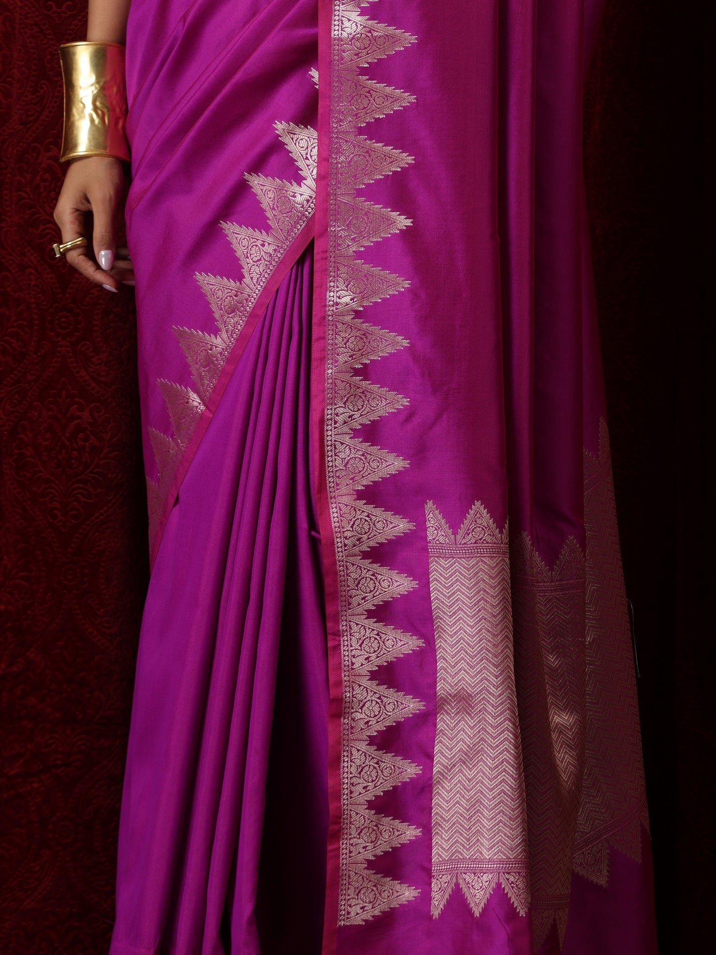Dhiyona ST Banarasi Plum Temple Pure Silk Saree with Blouse Fabric