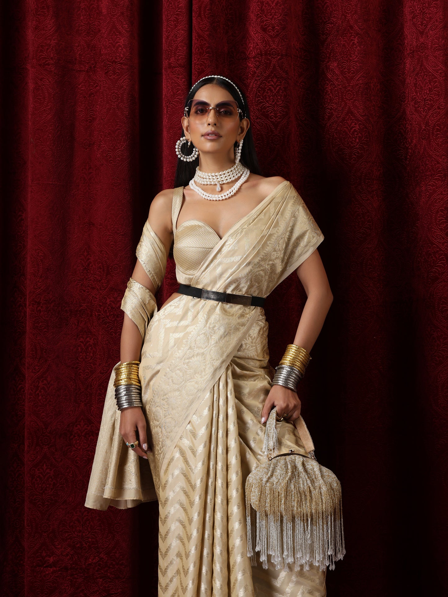 Dhiyona ST Pure Silk Cream Chevron Saree with Blouse Fabric