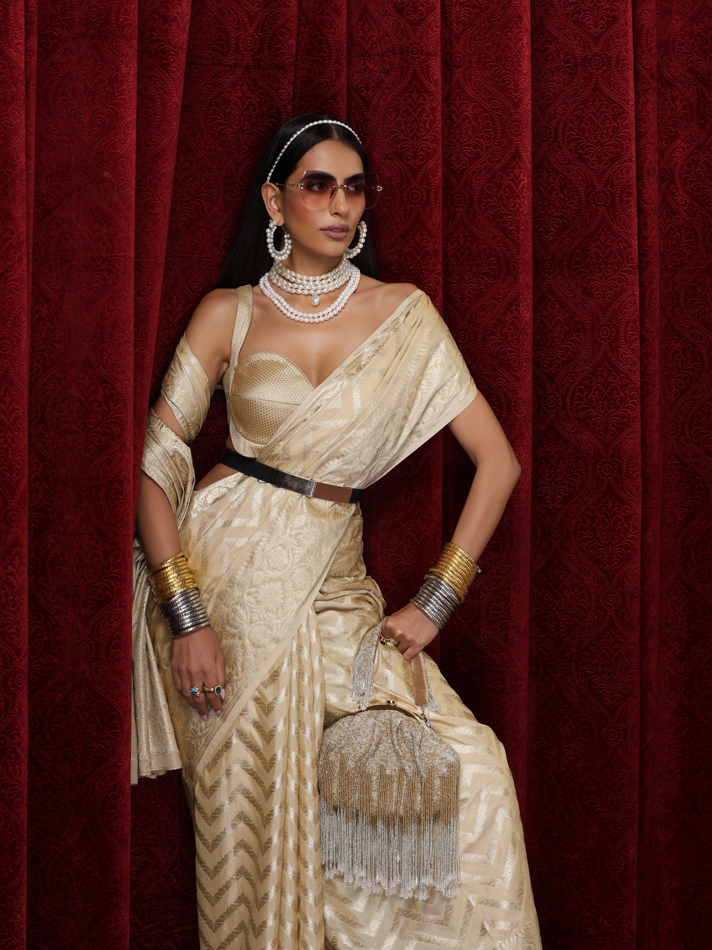 Dhiyona ST Pure Silk Cream Chevron Saree with Blouse Fabric