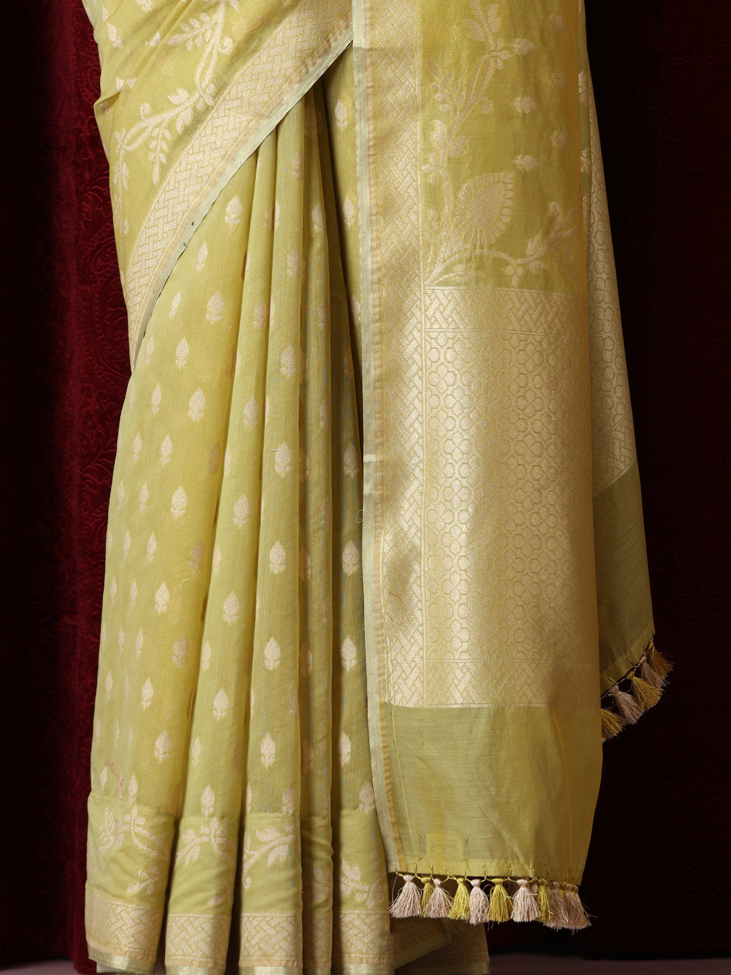 Dhiyona ST Gayatri Devi Lime Yellow Cotton Silk Dual Shade Saree with Blouse Fabric