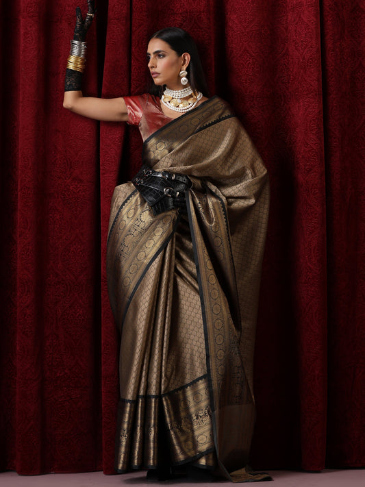 Dhiyona ST Beige Jacquard Saree with Black Border with Blouse Fabric