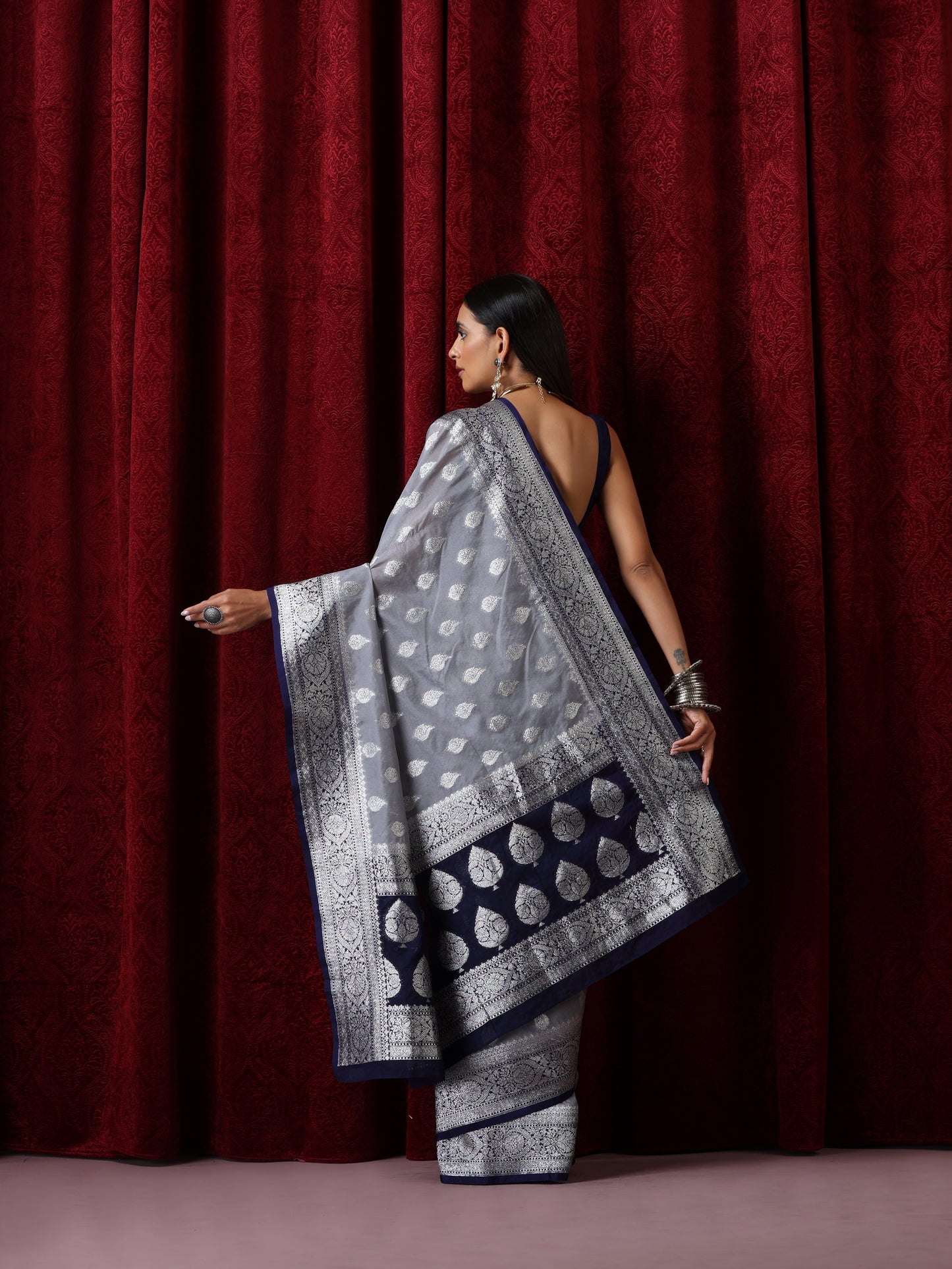 Dhiyona ST Blue and Silver Georgette Silk Saree with Blouse Fabric