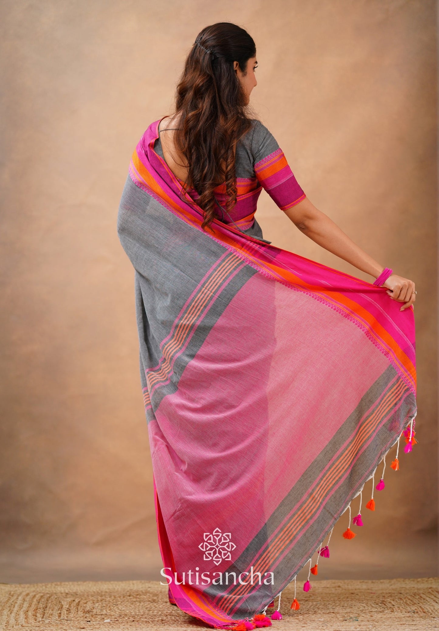 Dhiyona SS Sutisancha Handwoven Bliss Bengal Cotton Saree