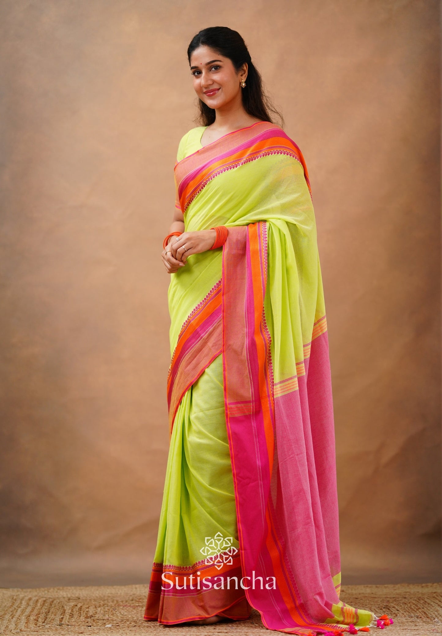 Dhiyona SS Sutisancha Handwoven Bliss Bengal Cotton Saree