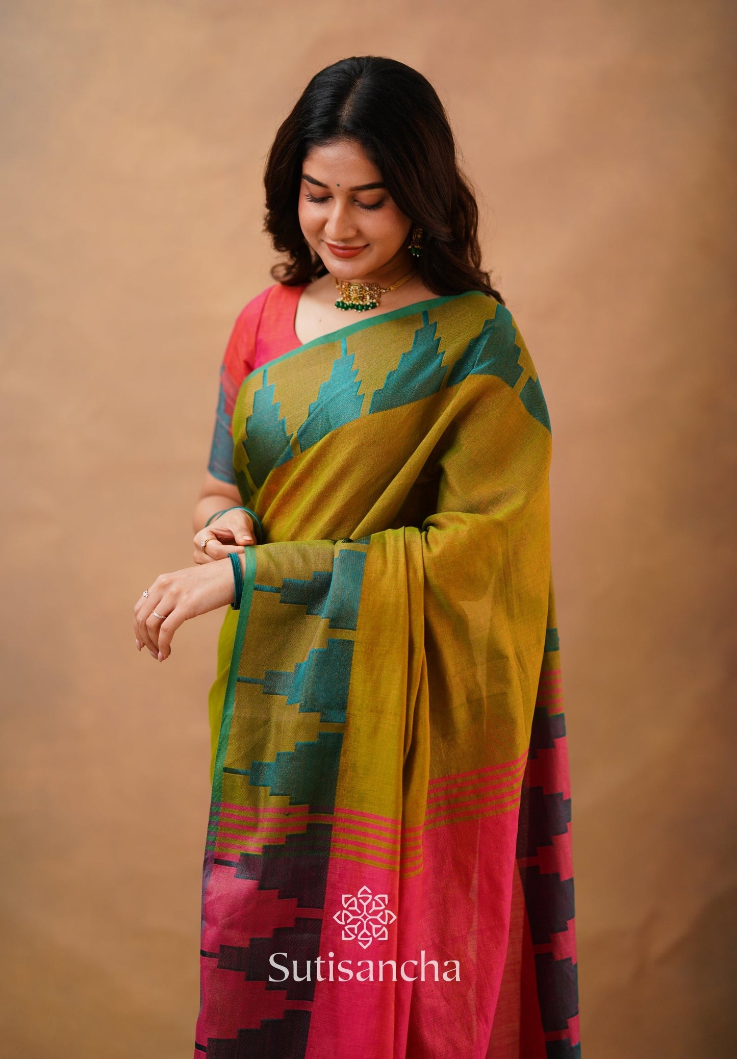 Dhiyona SS Tissue Cotton Handloom Saree with Artisanal Stepped Border