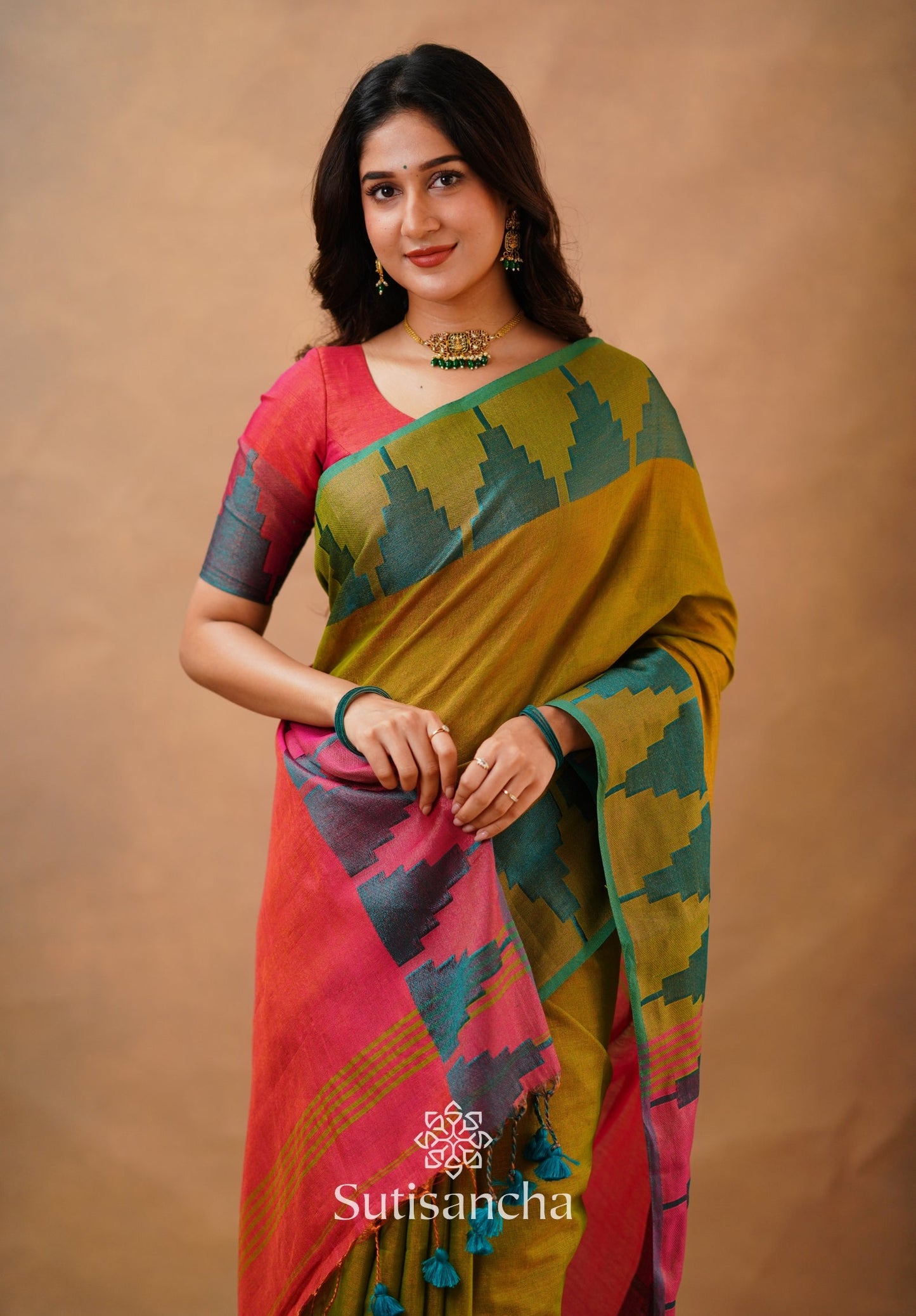 Dhiyona SS Tissue Cotton Handloom Saree with Artisanal Stepped Border