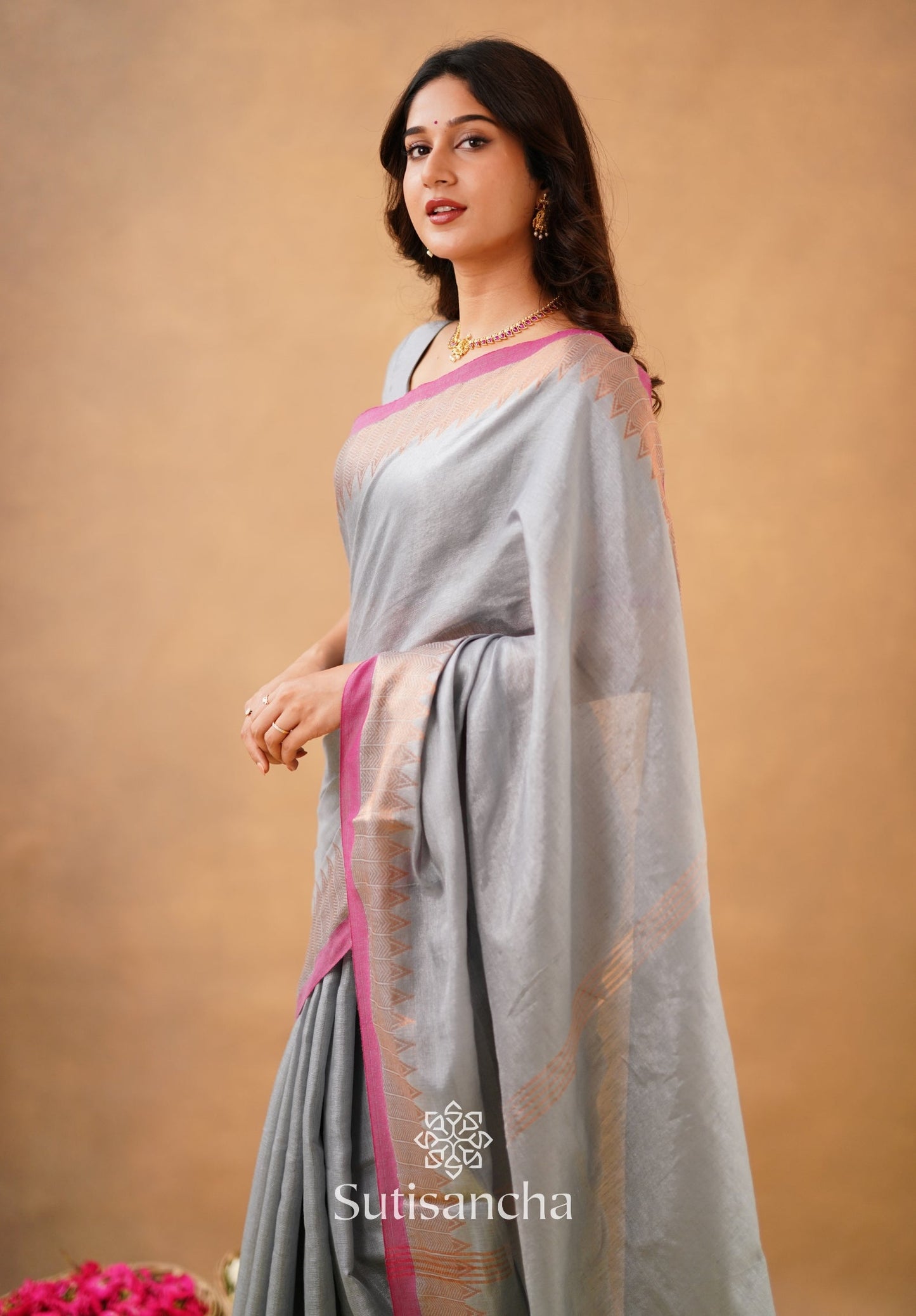 Dhiyona SS Sutisancha Metal Gray Handloom Cotton Designer Tissue Saree