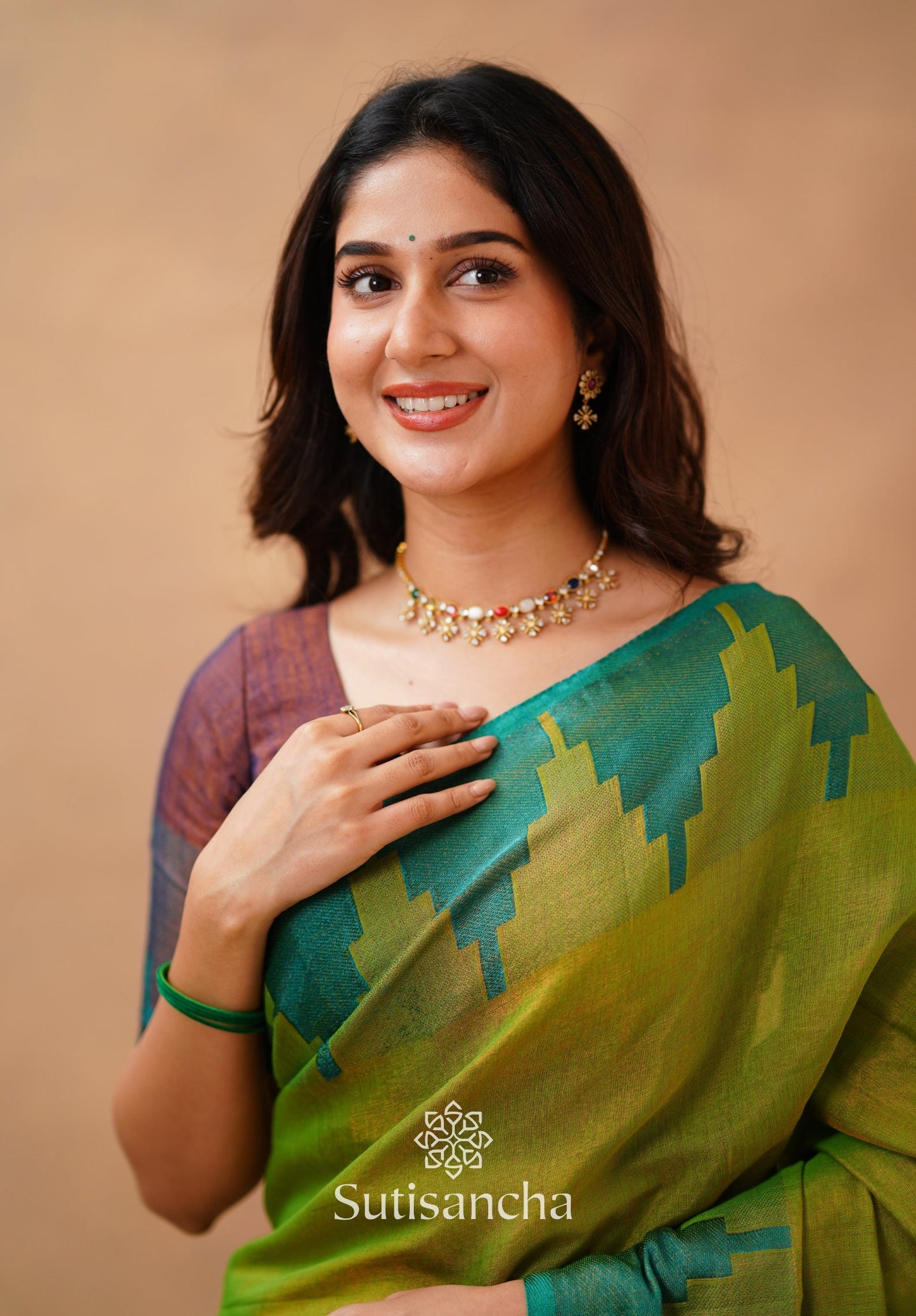Dhiyona SS Tissue Cotton Handloom Saree with Artisanal Stepped Border