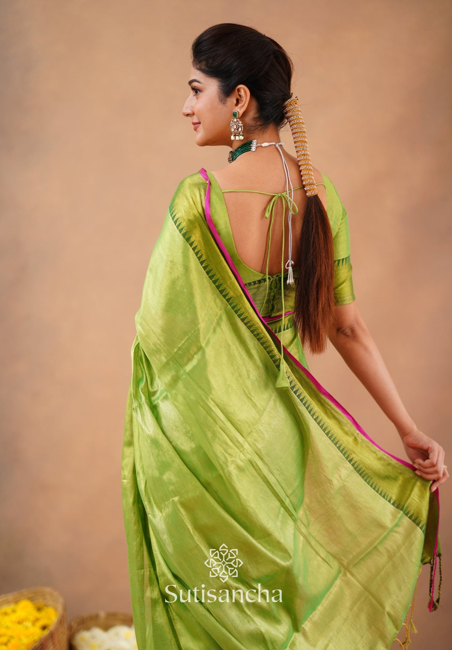 Dhiyona SS Sutisancha Parrot Handloom Cotton Tissue Saree