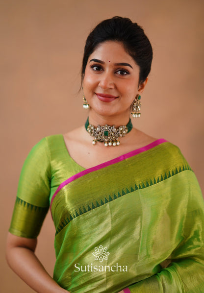 Dhiyona SS Sutisancha Parrot Handloom Cotton Tissue Saree