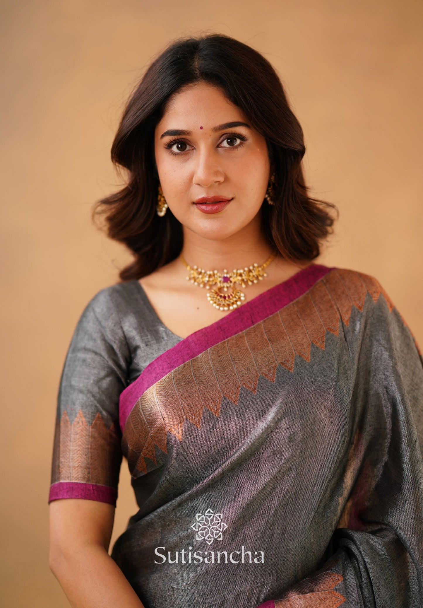 Dhiyona SS Sutisancha Grey Handloom Cotton Designer Tissue Saree