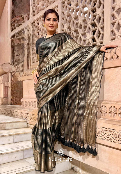 Dhiyona SS Pure Mul Cotton Saree with Subtle Woven Design