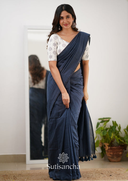 Dhiyona SS Sutisancha Gray Handloom Cotton Saree With Designer Blouse