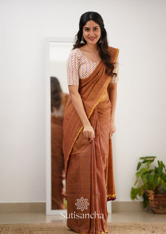 Dhiyona SS Sutisancha Rust Orange Handloom Cotton Saree With Designer Blouse