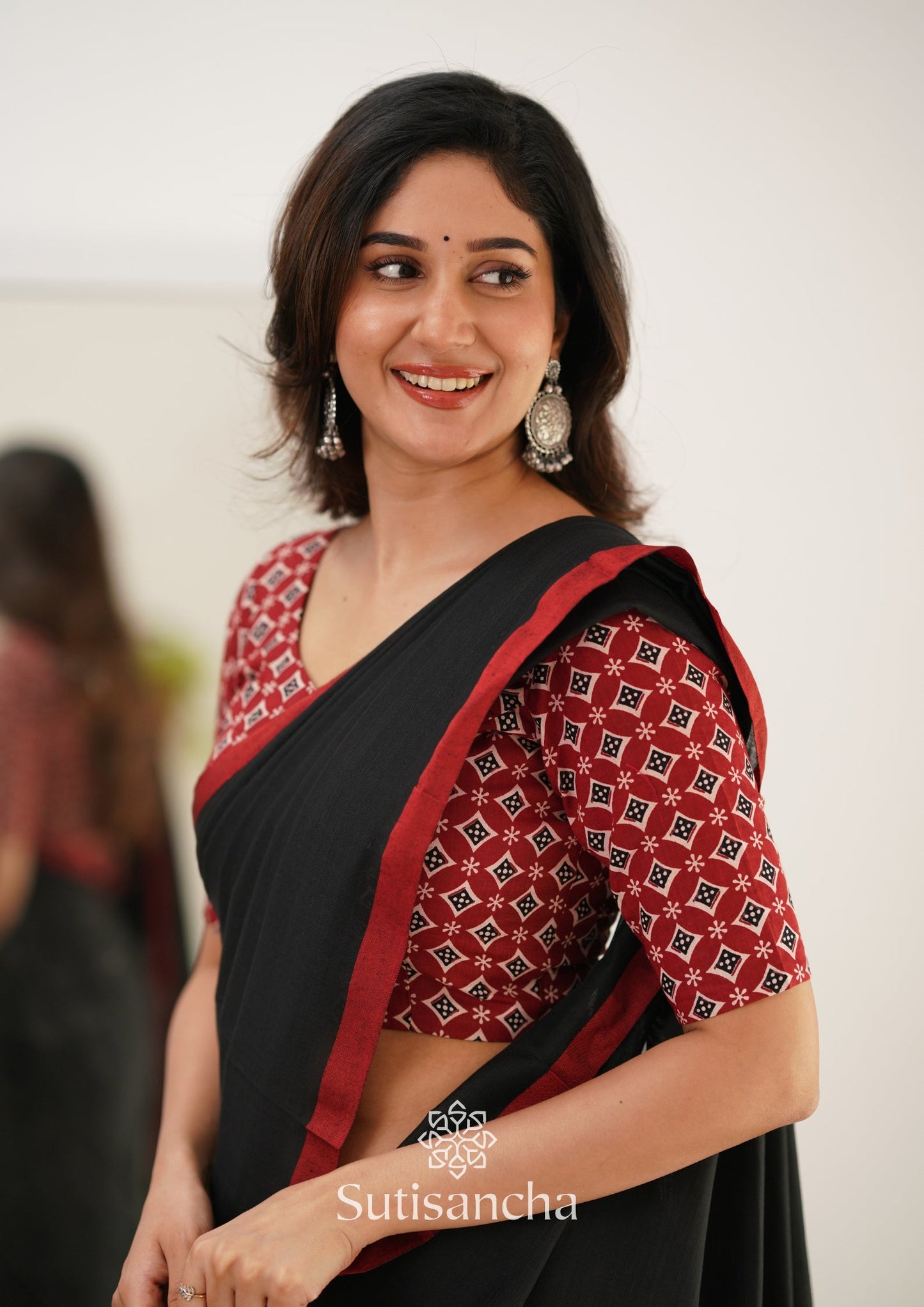 Dhiyona SS Sutisancha Black Handloom Cotton Saree With Designer Blouse