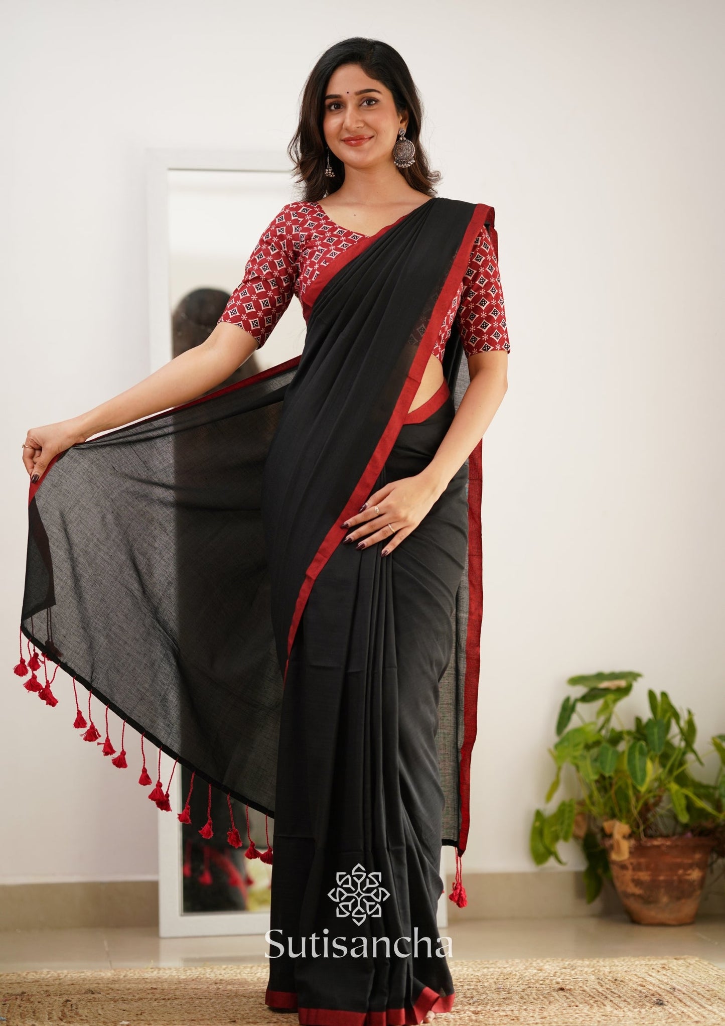 Dhiyona SS Sutisancha Black Handloom Cotton Saree With Designer Blouse