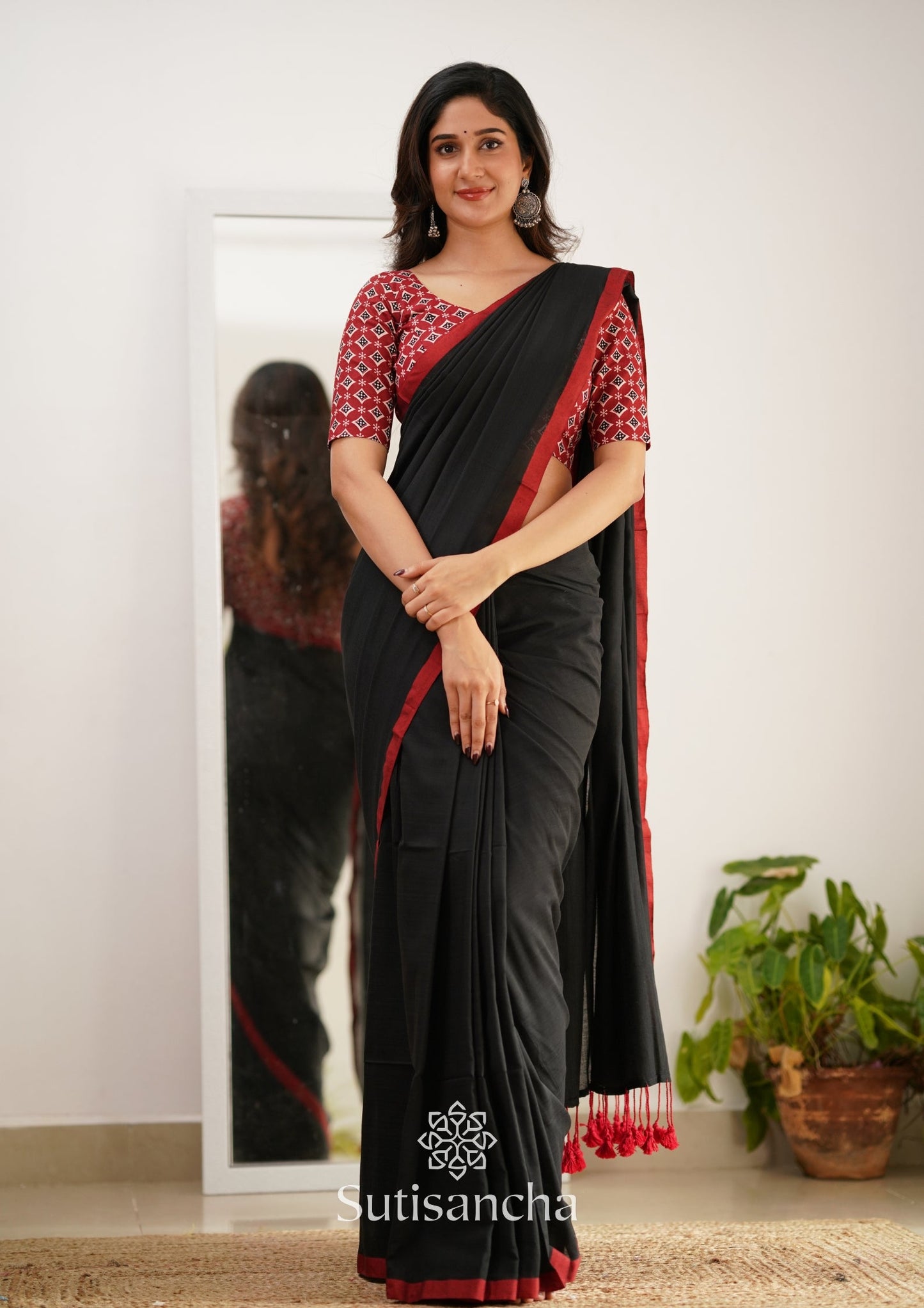 Dhiyona SS Sutisancha Black Handloom Cotton Saree With Designer Blouse