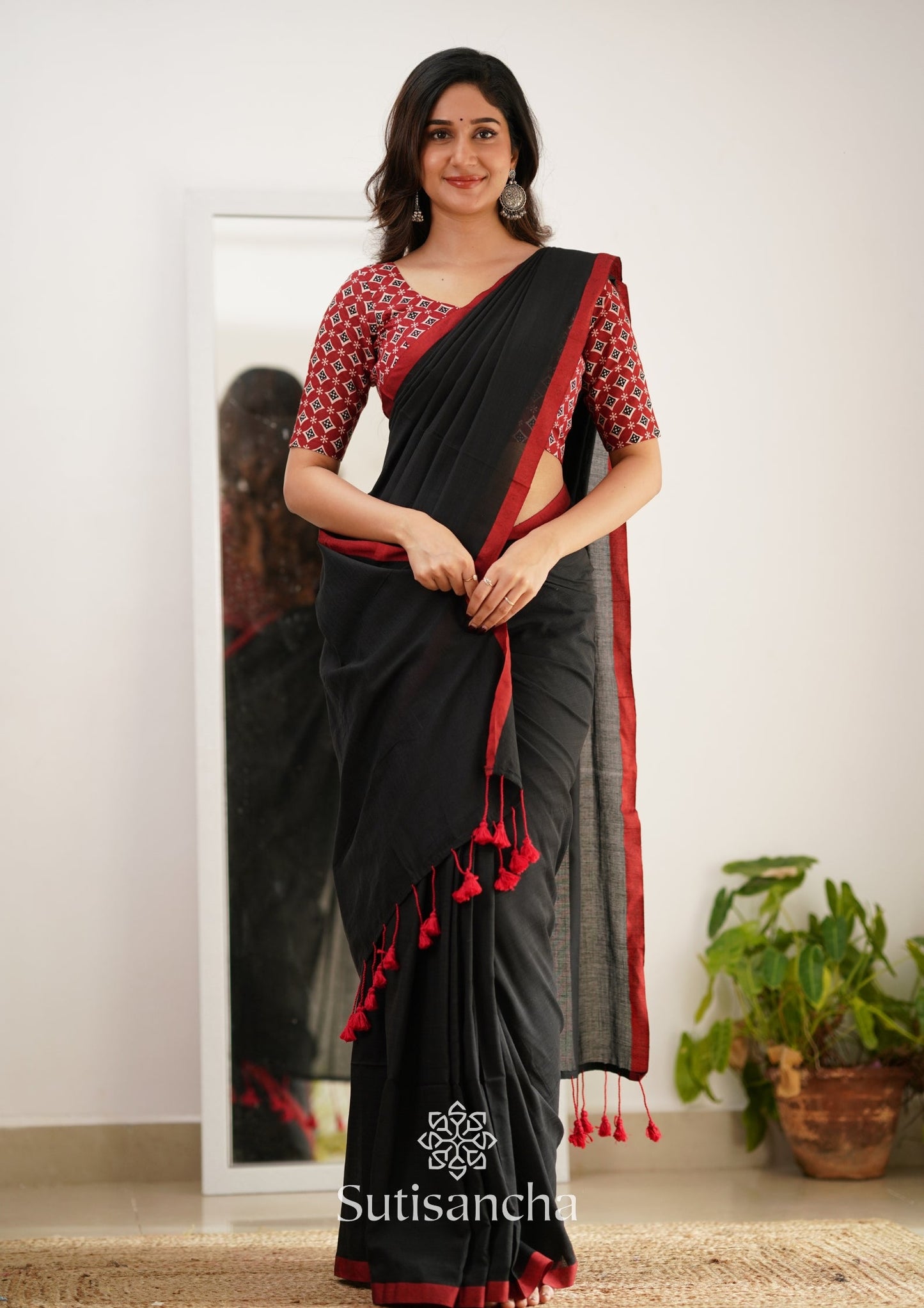 Dhiyona SS Sutisancha Black Handloom Cotton Saree With Designer Blouse