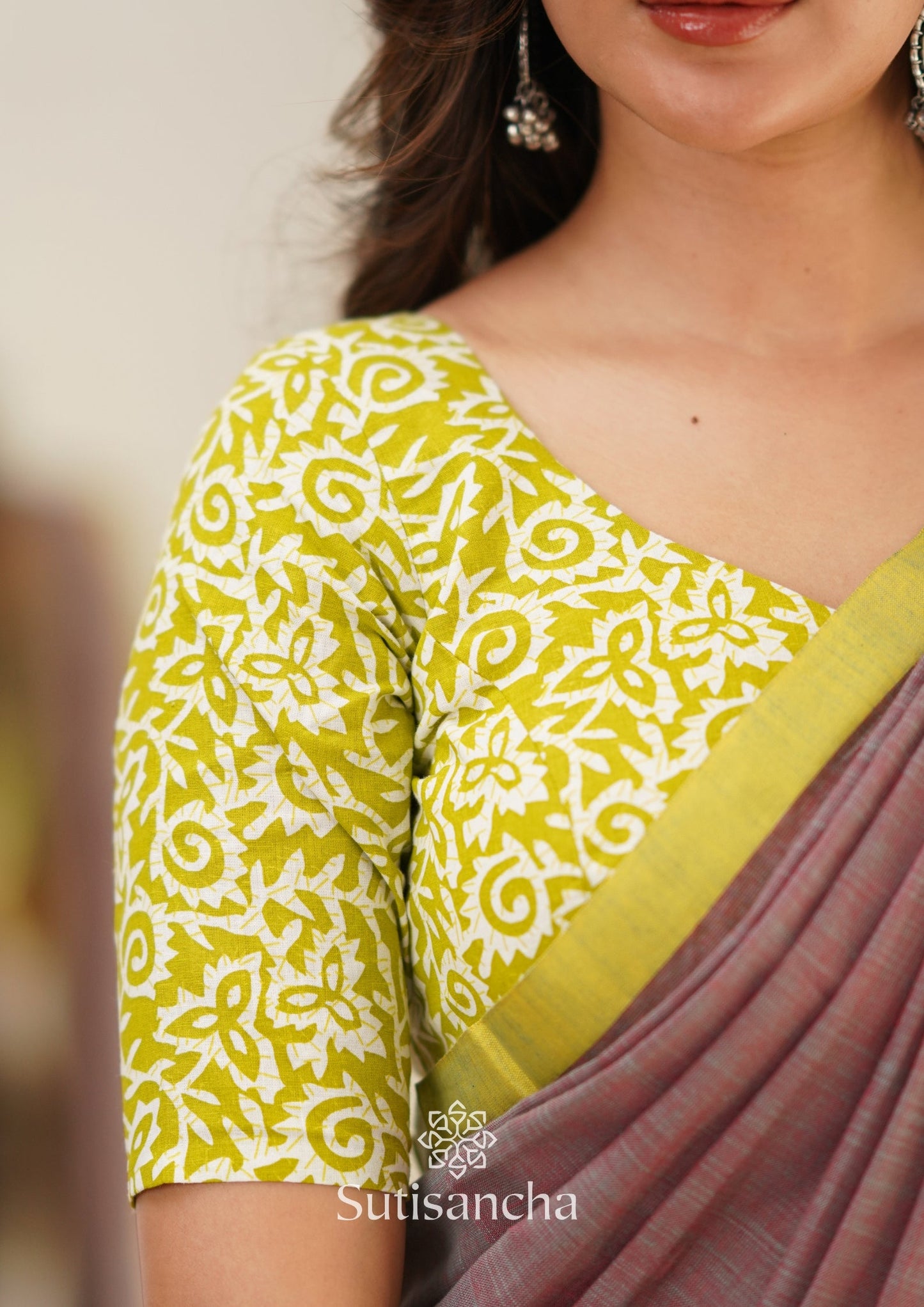 Dhiyona SS Sutisancha Handloom Cotton Saree With Designer Blouse