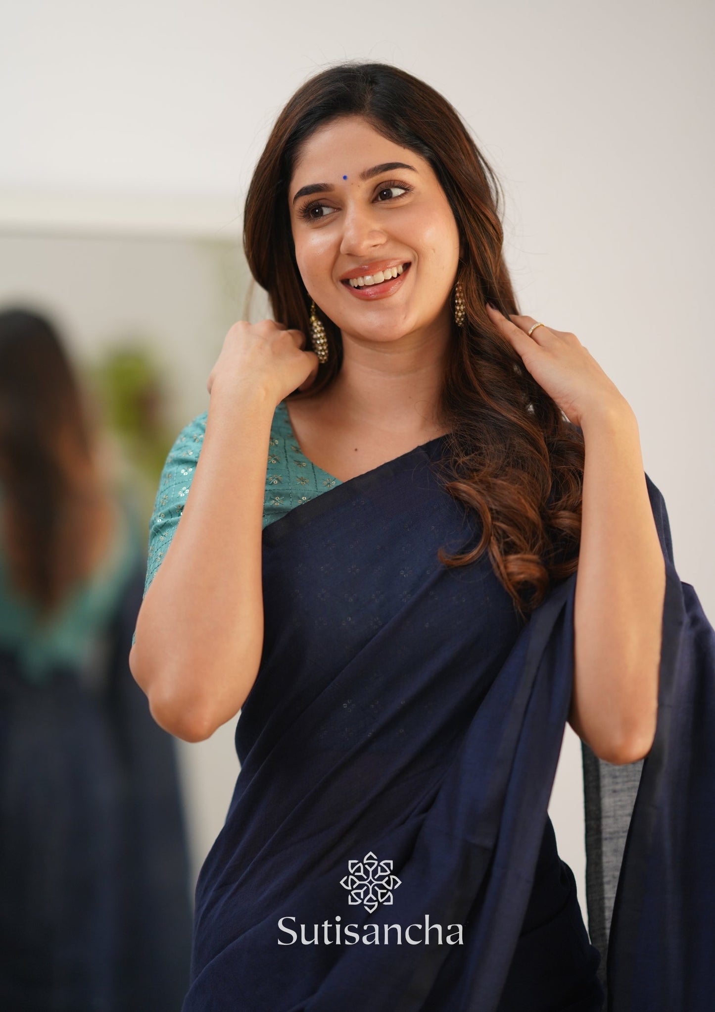 Dhiyona SS Sutisancha Navyblue Handloom Cotton Saree with Designer Blouse