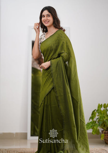 Dhiyona SS Sutisancha Mehndi Handloom Cotton Saree With Blouse