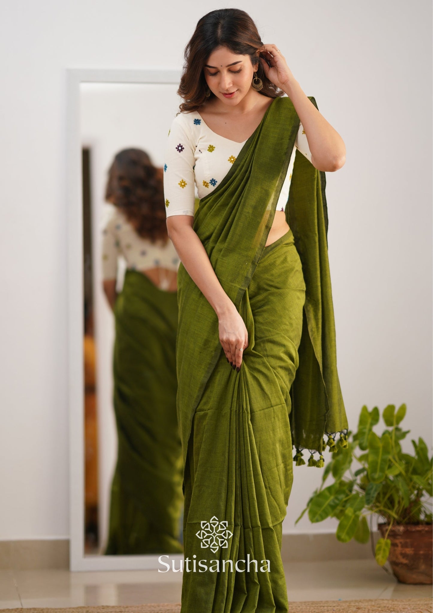 Dhiyona SS Sutisancha Mehndi Handloom Cotton Saree With Blouse