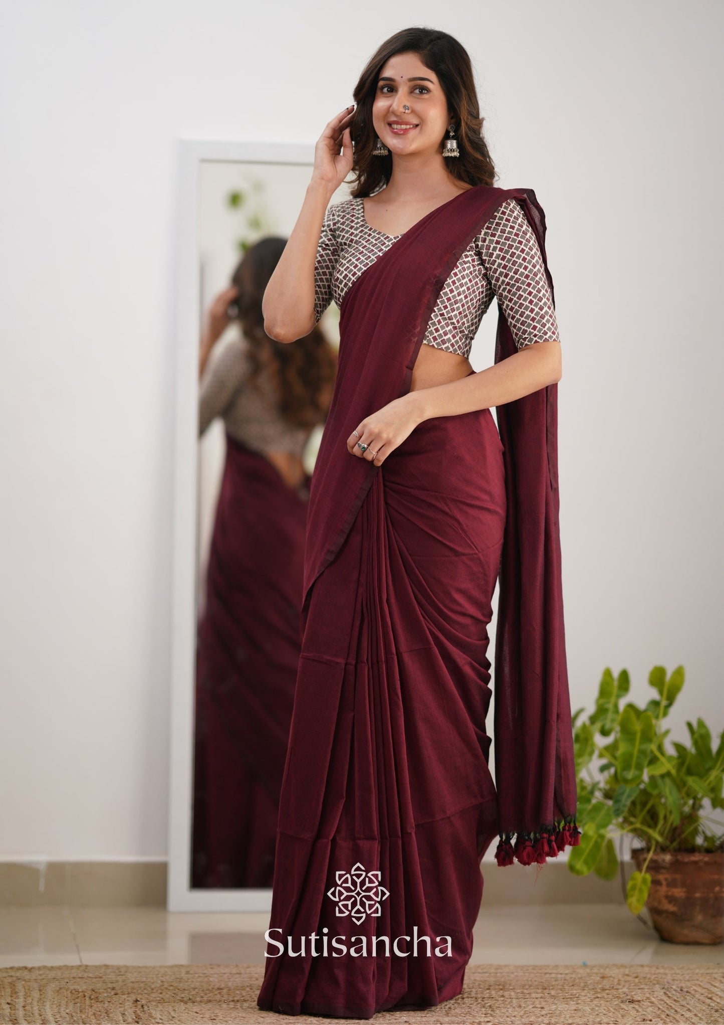 Dhiyona SS Sutisancha Maroon Handloom Cotton Saree Saree With Designer Blouse