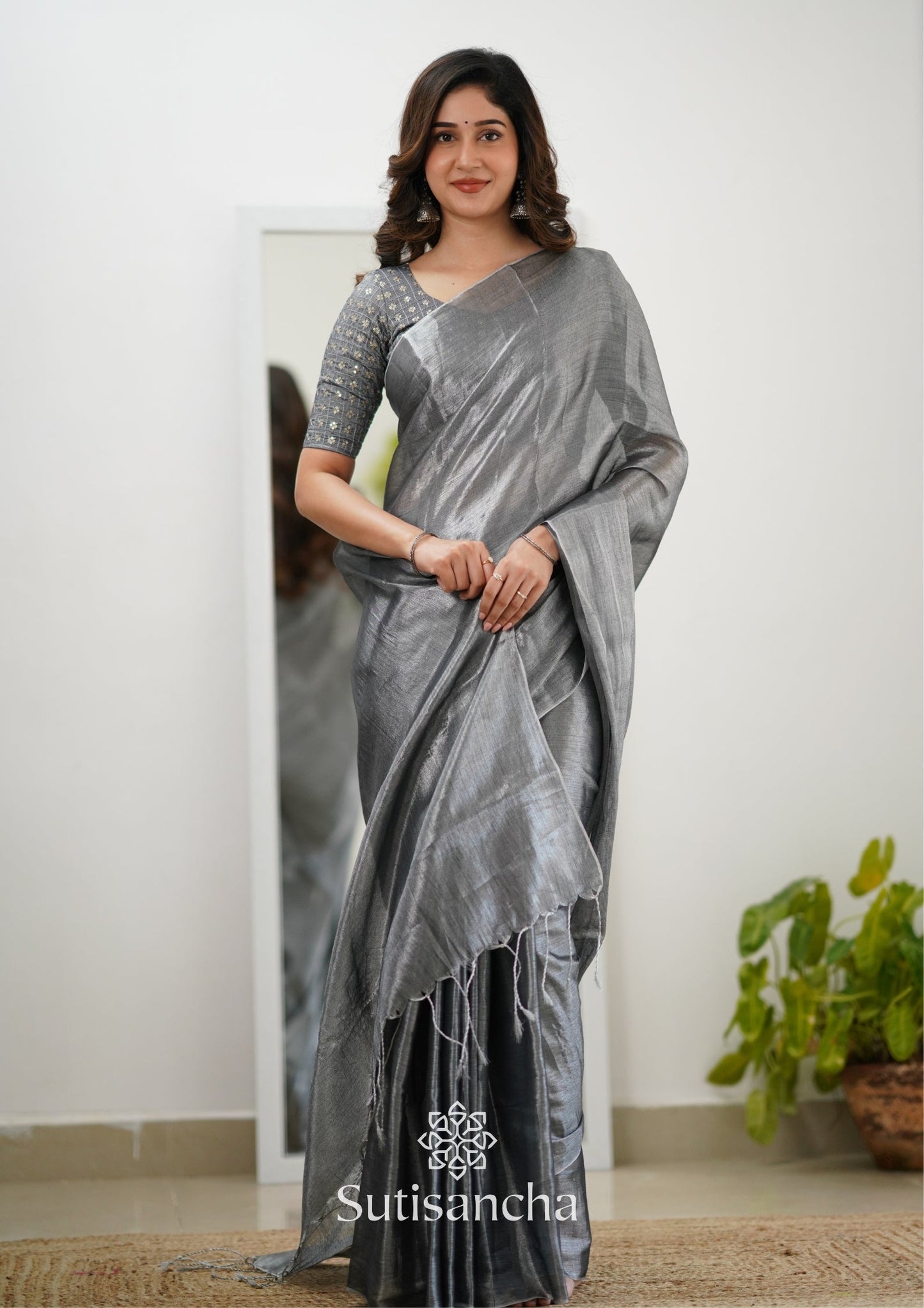 Dhiyona SS Sutisancha Grey Handloom Tissue Saree With Designer Blouse