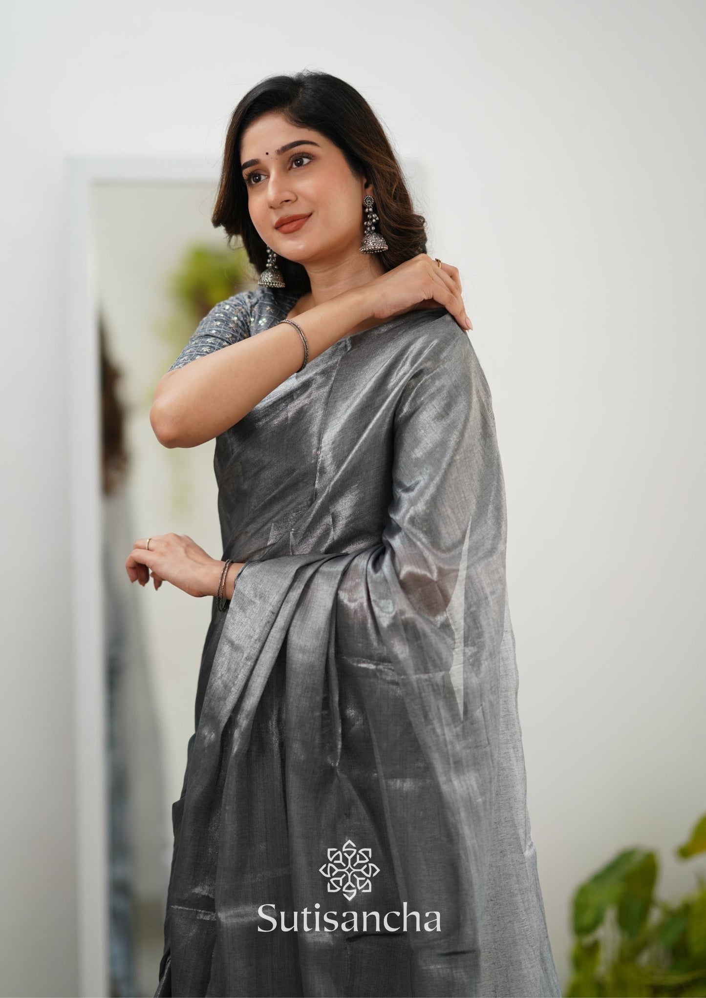 Dhiyona SS Sutisancha Grey Handloom Tissue Saree With Designer Blouse
